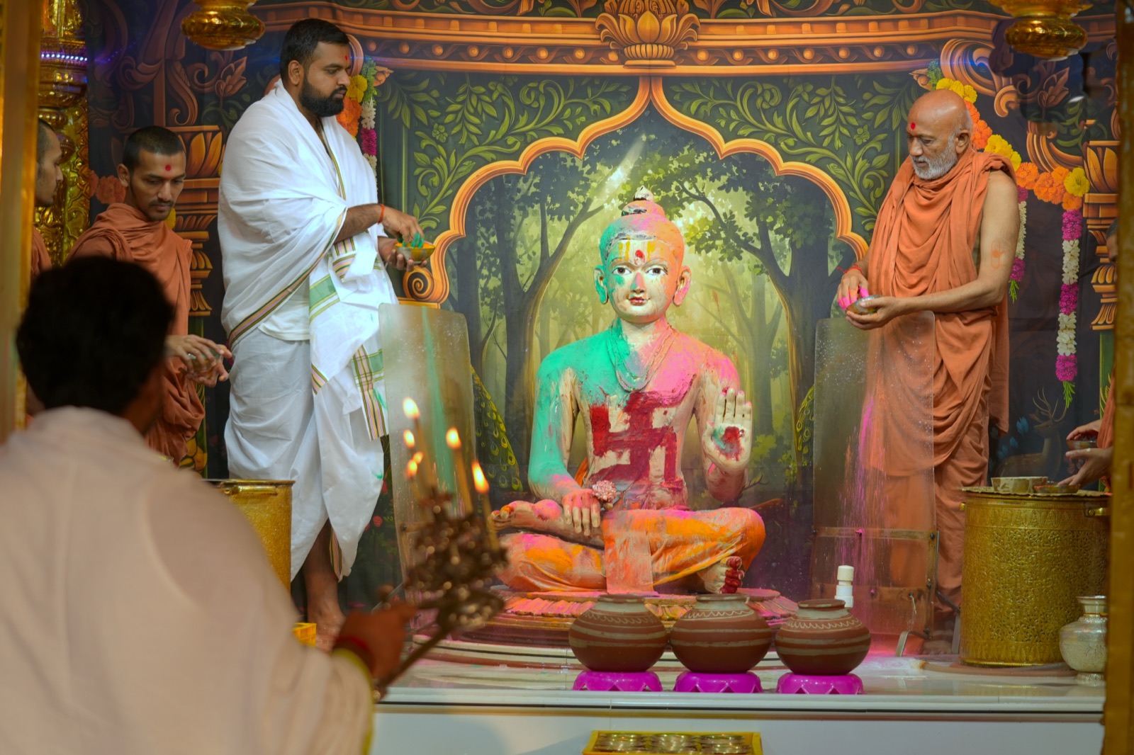 Abhishek Aarti at Shri Nilkanthdham