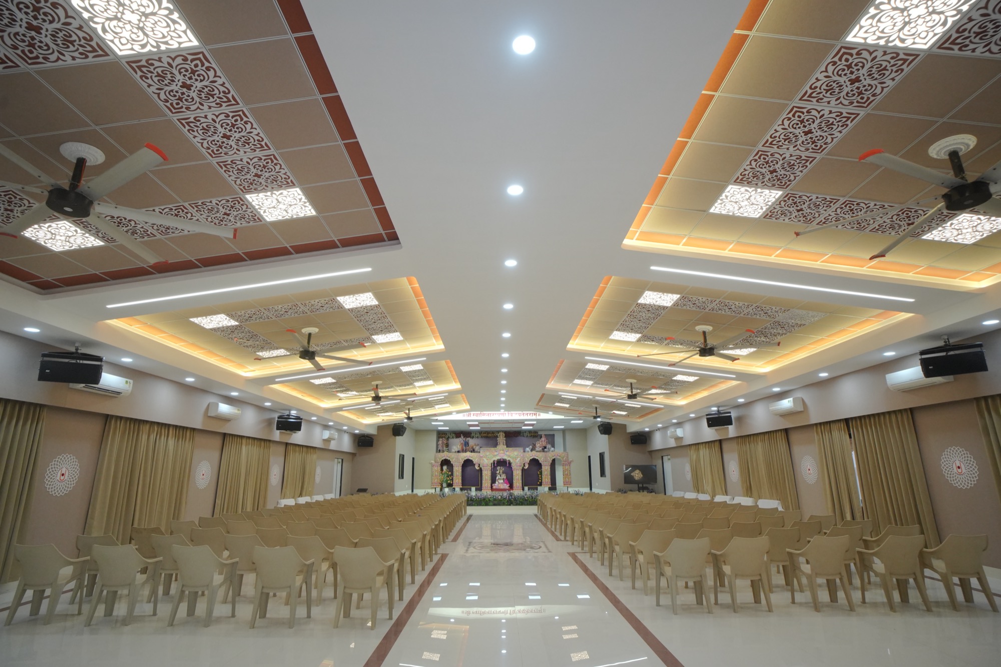 Nilkanth Satsang Bhavan — sabha hall