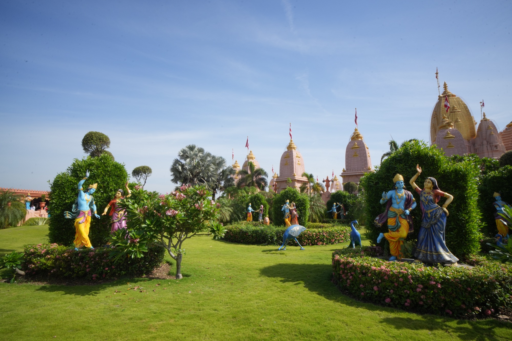 Krishna and gopi garden leela scene